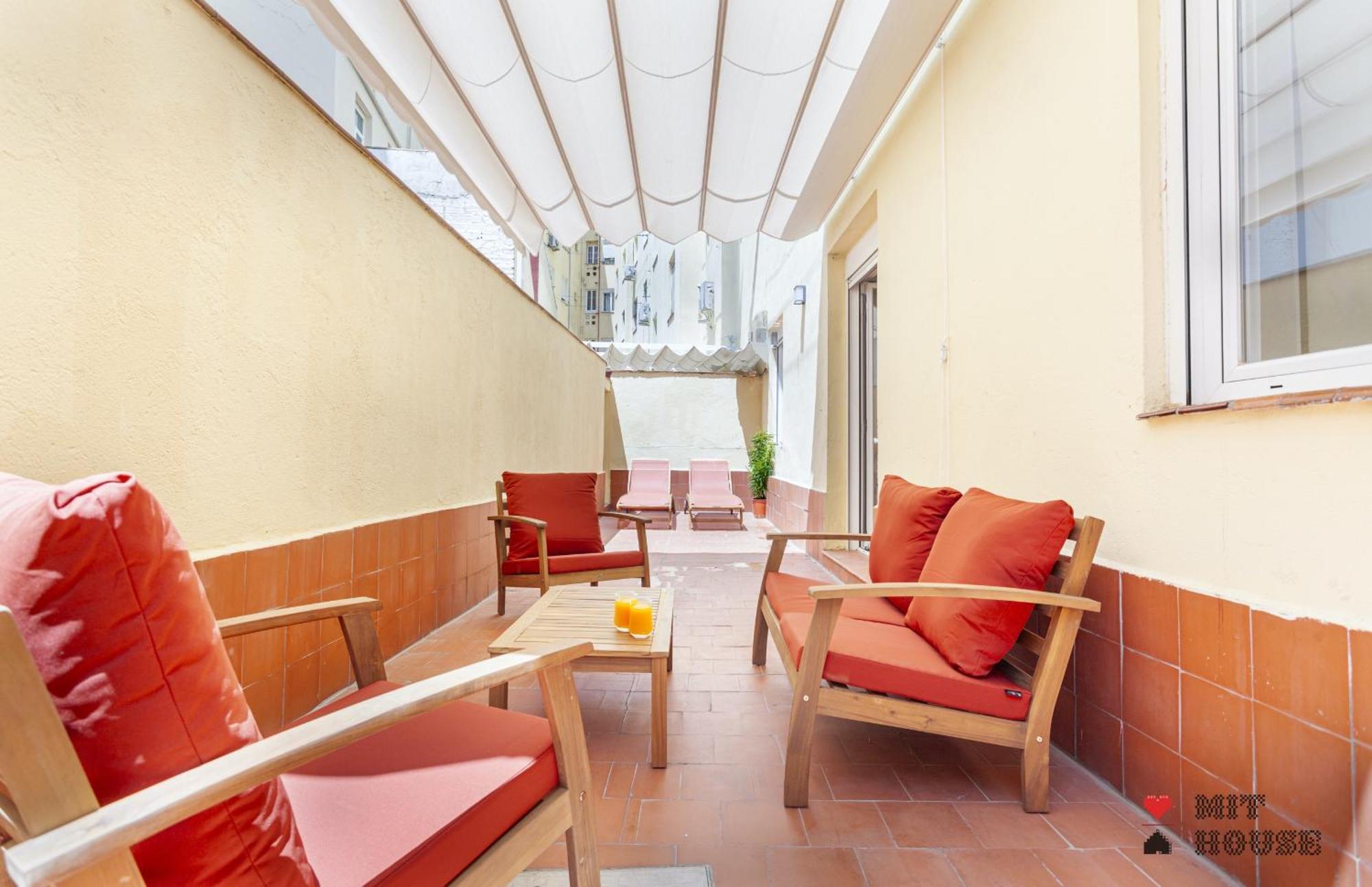 Apartamento MIT House Latina en Madrid Exterior foto