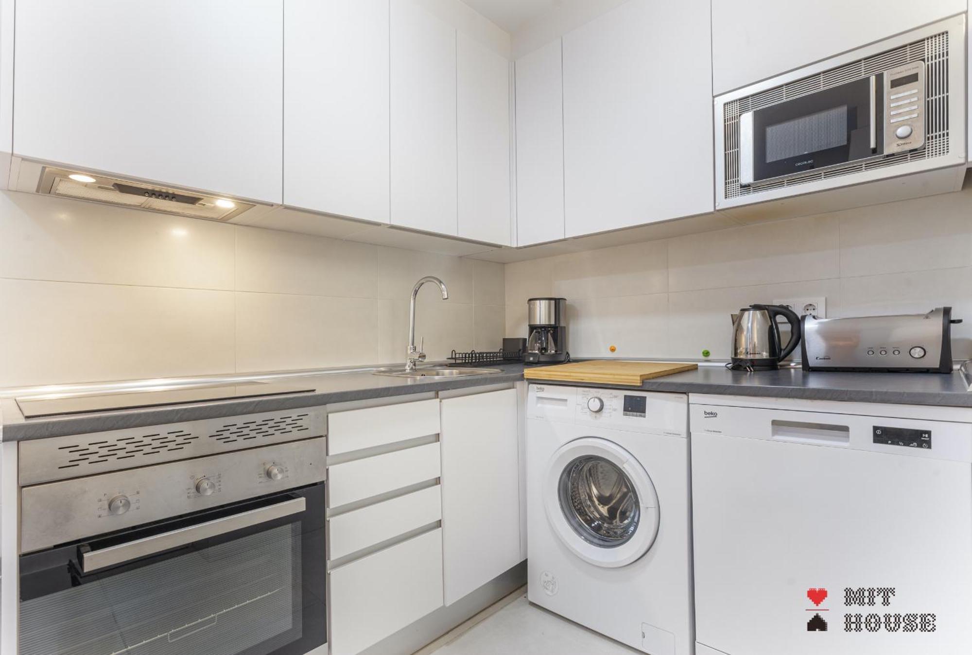 Apartamento MIT House Latina en Madrid Exterior foto